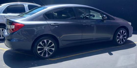 HONDA CIVIC 2.0 LXR 16V FLEX 4P AUTOMÁTICO